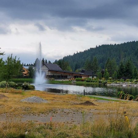 Huetter Lane Hotel Екстериор снимка